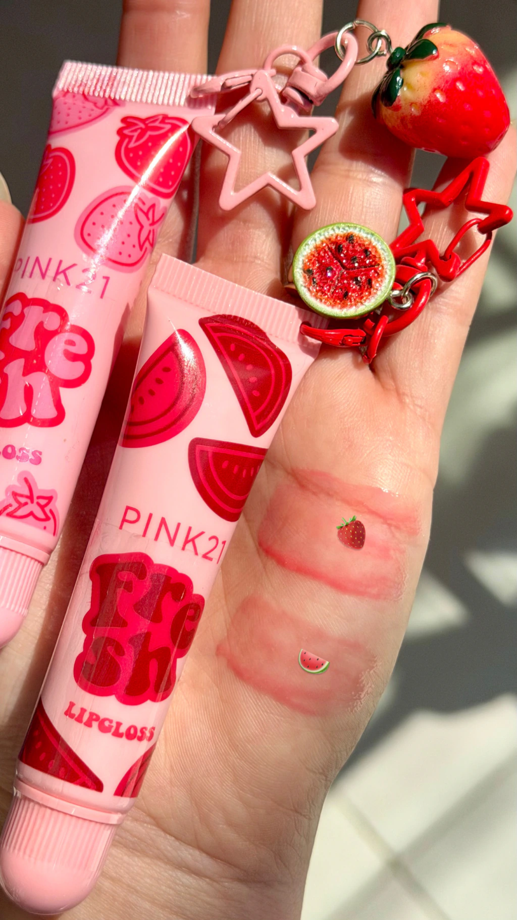 Vista 2 de Lipgloss fresh con llaverito - Pink 21