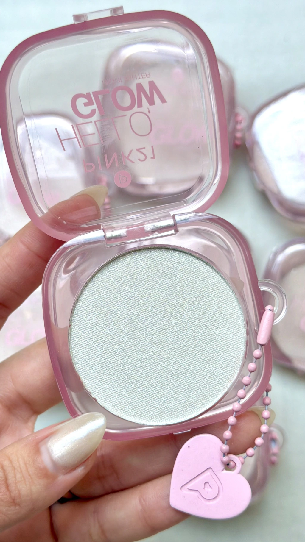 Vista 2 de Iluminador en polvo hello glow - Pink 21